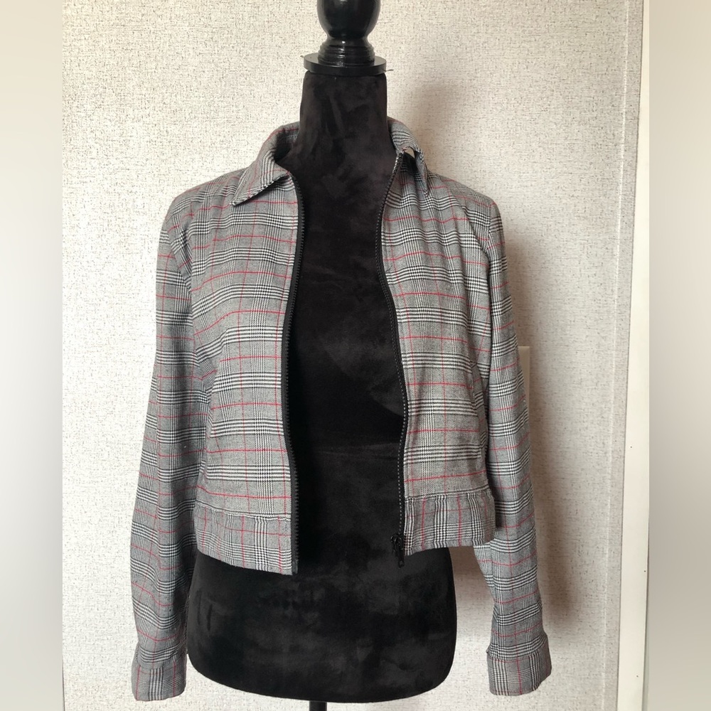 Gray Plaid Zip Up Blazer